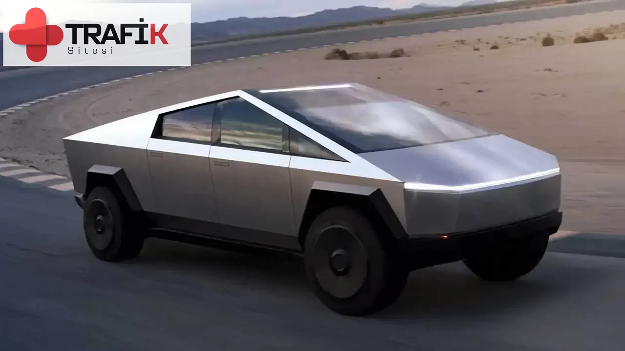 Tesla Cybertruck Artık Arkadan İtişli Versiyonuyla Satışta