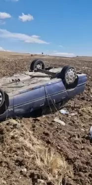 Çorum Alaca'da Tarlaya Devrilen Otomobilde 4 Yaralı!