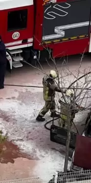 Ankara'da Park Halindeki Araç Alev Aldı - Can Kaybı Yaşanmadı