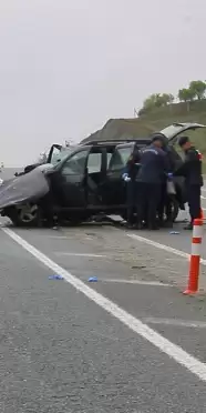 Malatya'da Kafa Kafaya Çarpışan Araçlarda 2 Kişi Öldü, 2 Kişi Yaralandı