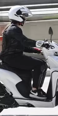 Motosiklet satışları otomobilleri geride bıraktı