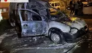 Araç Park halindeyken Alev Aldı