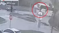 Yolcu otobüsü, kırmızı ışıkta duran araca çarptı!