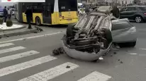 Kayseri'de Belediye Otobüsü ile Otomobil Çarpıştı: 9 Yaralı!