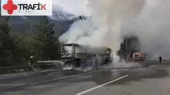Seyir halindeki otobüs alev alev yandı, facianın eşiğinden dönüldü!