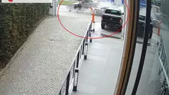 Mudanya'da Lüks Araç Kazası: Direksiyon Kontrolü Kayboldu, Otomobil Satış Firmasına Çarptı!