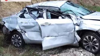 Burdur'da Otomobil ile TIR Arasında Çarpışma Meydana Geldi