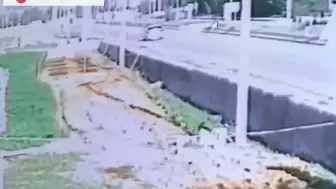 Muş'ta Otomobilin Çarptığı 6 Yaşındaki Çocuk Ağır Yaralandı, Durumu Kritik!