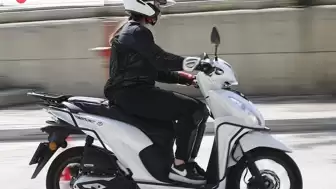 Motosiklet satışları otomobilleri geride bıraktı