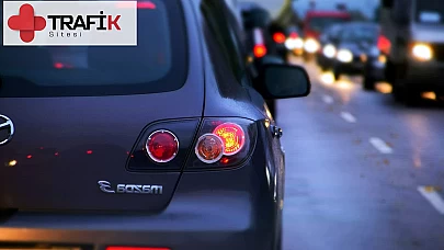 42/11 Trafik Cezası Nedir? Erken Ödenirse Ne Kadar? 42/11 Cezasında Araç Bağlanır mı?