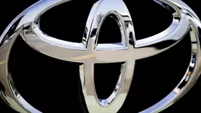 Toyota, ABD'de 54 bin aracı koltuk sorunu için geri çağırıyor.
