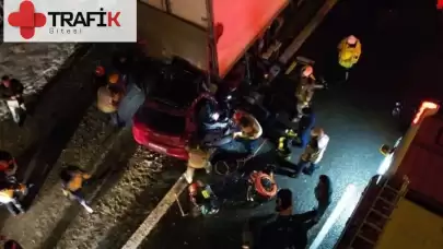 Ankara'da Otomobil TIR'a Arkadan Çarptı: 1 Kişi Hayatını Kaybetti