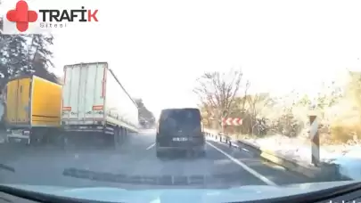Bursa'da TIR'ın Dorsesi Yol Ortasında Koptu, Faciadan Dönüldü!