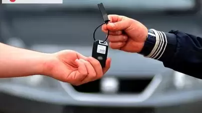 Otomobil fiyatları Euro kuruna bağlı olarak güncellendi ve yatırım aracı olmaktan çıktı.