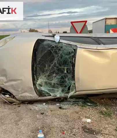 Aksaray'da Otomobil Takla Attı, Sürücü Burnu Bile Kanamadan Kurtuldu!