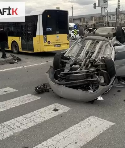 Kayseri'de Belediye Otobüsü ile Otomobil Çarpıştı: 9 Yaralı!
