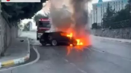 İstanbul Pendik'te Otomobilde Çıkan Yangın Hızla Söndürüldü!