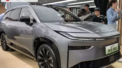 Dünya Çin'e, Çinliler Japon otomobillerine hayranlık duyuyor
