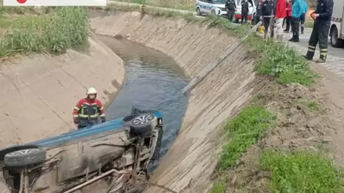 Aydın'ın Nazilli ilçesinde Otomobil Sulama Kanalına Uçtu: Bir Yaralı Var!