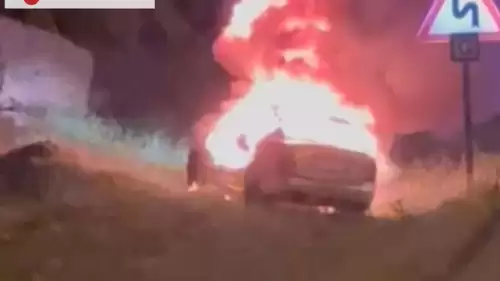 "Seyir halindeki araç alev alev yanarak kül oldu!"