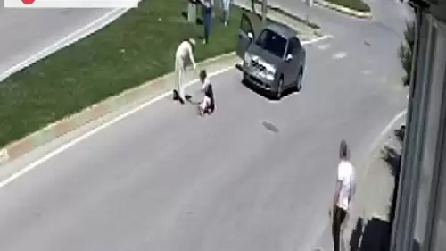 Edirne'de Yaya Geçidinde Otomobilin Çarptığı Kadın Yaralandı, Sürücü Gözaltına Alındı