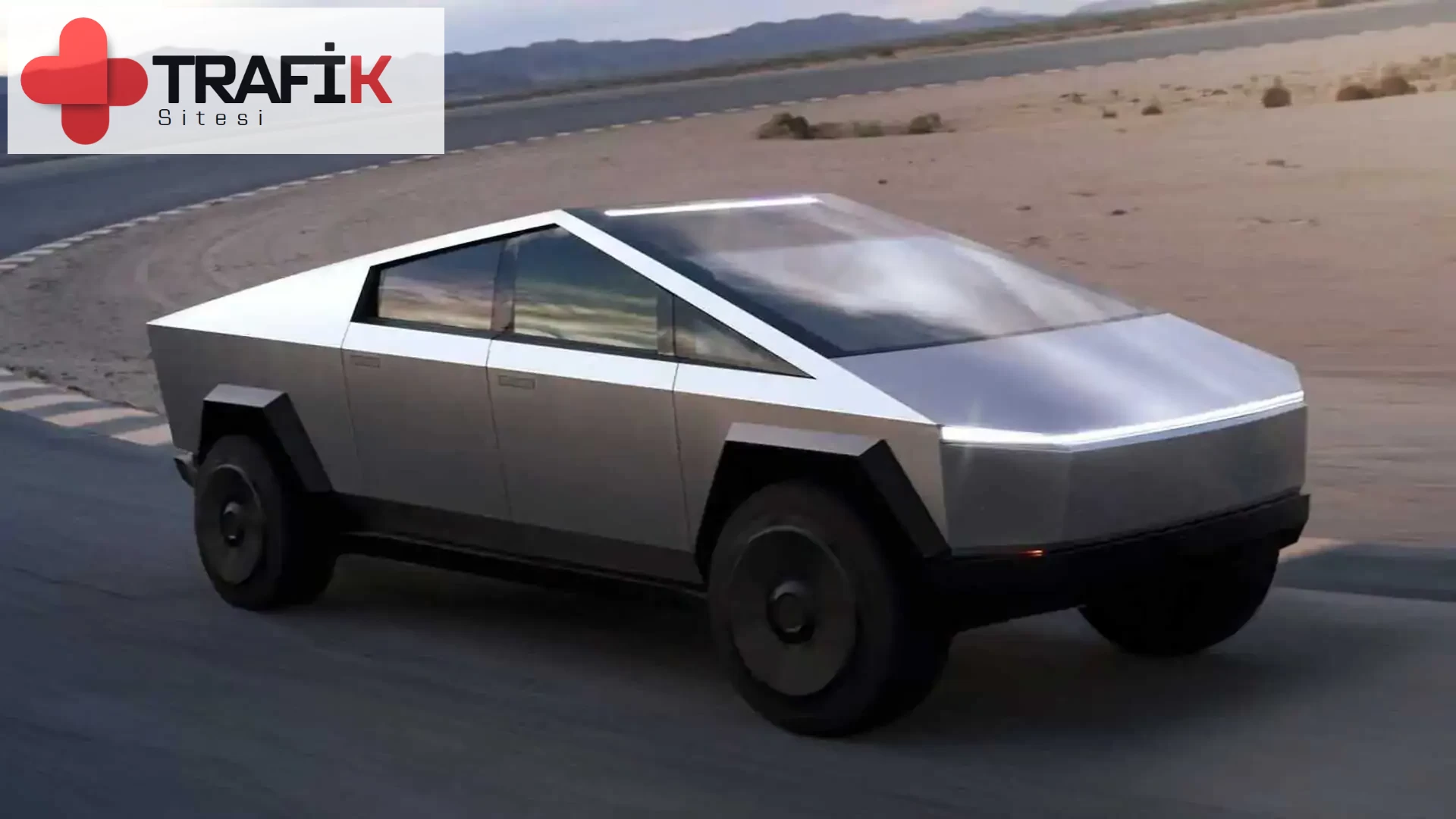 Tesla Cybertruck Artık Arkadan İtişli Versiyonuyla Satışta